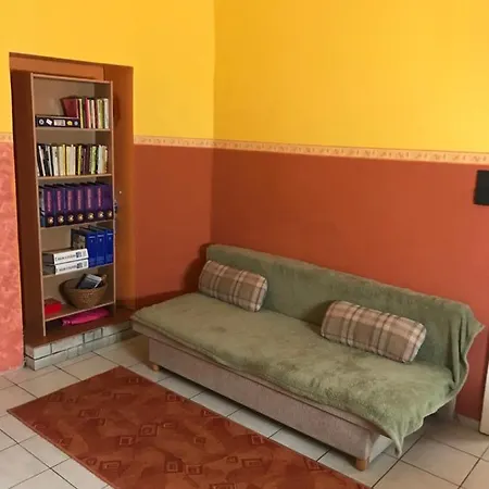 شقة Klari Apartman *